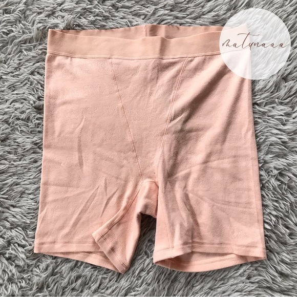 Skims Pointelle Logo Boxers in Quartz L